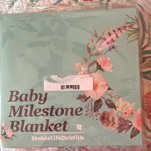 Baby milestone blanket